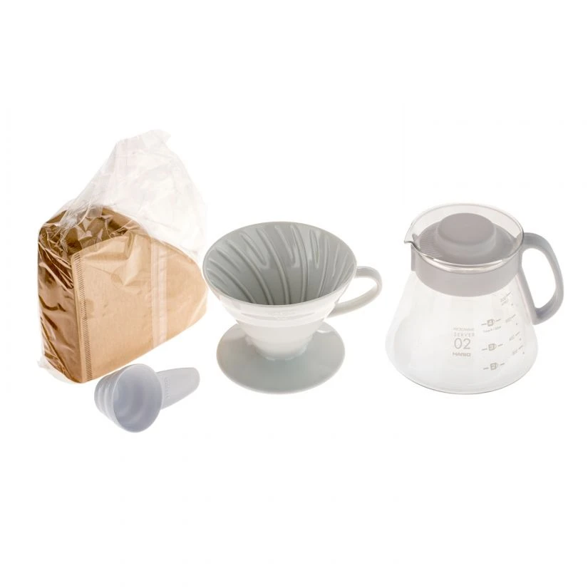 Hario V60-02 Ceramic Dripper Set 600 Ml, White 3 Hario V60-02 Ceramic Dripper Set 600 Ml, White - Image 3